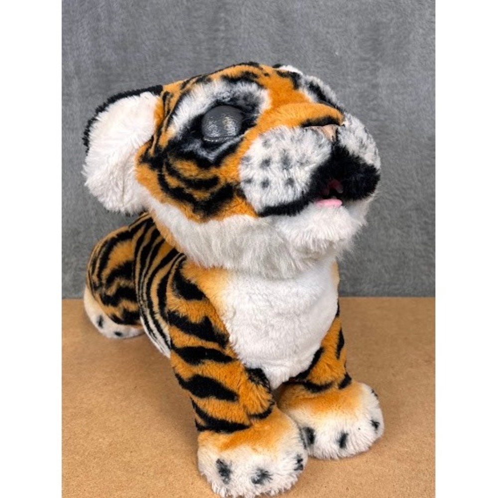 FurReal Friends Roarin Tyler the Playful Tiger Interactive Animatronic Plush Toy